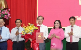 Chủ tịch UBND tỉnh Đồng Tháp giữ chức Phó Bí thư Tỉnh ủy Vĩnh Long