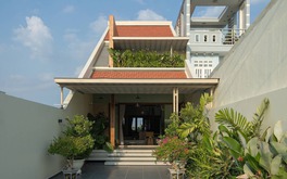 'Tái sinh' ngôi nhà đậm chất làng quê Nam Bộ giữa lòng phố thị