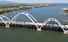 Cây cầu vòm nghìn tỷ nối đôi bờ sông Nhật Lệ gặp khó, đối diện nguy cơ vỡ kế hoạch