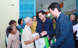 Nghĩa tình Petrovietnam: Bền bỉ đồng hành, sẻ chia với những mảnh đời khó khăn