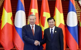 Chuyến thăm của Tổng Bí thư Tô Lâm nâng tầm "gắn kết chiến lược" Việt Nam - Lào