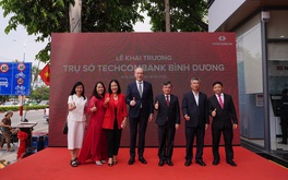 Techcombank tiếp tục ra mắt chi nhánh thế hệ mới tại Bình Dương