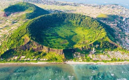 Huyện đảo miền Trung được ví như 'Maldives của Việt Nam' thông tin về việc lấn biển xây sân bay