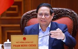 Thủ tướng: Trình Nghị quyết của Quốc hội về Trung tâm tài chính quốc tế ngay tại kỳ họp này