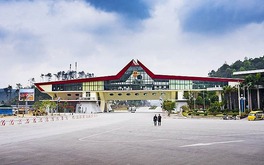 Mở rộng tuyến đường chính vào cửa khẩu hiện đại nhất ASEAN tại vùng núi phía Bắc lên 14 làn xe