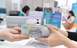 100 triệu gửi ngân hàng 1 năm lãi bao nhiêu? Tiền lãi có đủ bù lạm phát?
