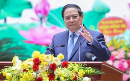Thủ tướng: Đột phá phát triển các phương thức giao thông, thúc đẩy giao thông xanh và đô thị thông minh