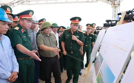 Thủ tướng kiểm tra, thúc đẩy triển khai các dự án hạ tầng trên địa bàn Phú Thọ
