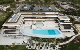 Biệt thự 30 triệu bảng hậu giải nghệ của CR7: Bể bơi vô cực, 8 phòng ngủ, là bất động sản đắt đỏ bậc nhất Bồ Đào Nha