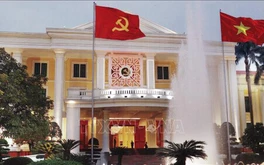 Ban Chấp hành Trung ương Đảng khóa XIV tiến hành Hội nghị lần thứ nhất