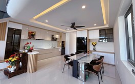 Trải nghiệm hai tinh thần trong cùng một căn hộ: Hiện đại tối giản và Á Đông sâu lắng