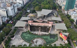 Sân khấu quy mô 1ha bị bỏ hoang giữa trung tâm TP sắp được 'hồi sinh' thành bãi xe metro
