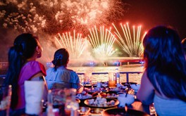 Bàn tiệc tại nhà hàng bia ven biển lớn nhất thế giới tại Phú Quốc có gì hấp dẫn dịp 20/10?
