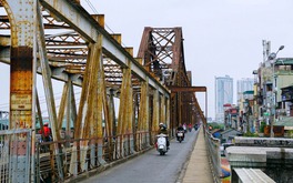 Sau sự cố tại cây cầu thép có tuổi đời lớn nhất Việt Nam, Bộ Xây dựng ra chỉ đạo ‘nóng’