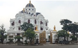 ‘Ông trùm’ thạch rau câu Long Hải sở hữu lâu đài dát vàng, giá trị trăm tỷ trên mảnh đất quê hương