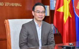 Giao Quyền Bộ trưởng Bộ Giáo dục và Đào tạo đối với PGS.TS Hoàng Minh Sơn