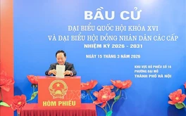 Trưởng ban Tuyên giáo và Dân vận Trung ương bầu cử tại phường Đại Mỗ (Hà Nội)