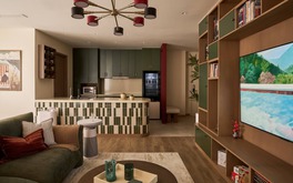 Cải tạo căn hộ bằng vài thay đổi nhỏ trong layout, cặp đôi trẻ tạo nên một không gian sống vừa lạ vừa ấm cúng