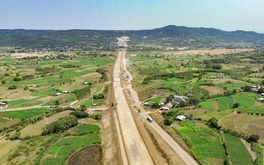 Cao tốc gần 11.000 tỷ với 1 hầm xuyên núi phải thông xe trong năm nay