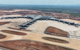 Chỉ 3 tháng nữa, hoàn thành xây dựng đường cất hạ cánh thứ 2 của siêu sân bay