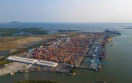 Việt Nam sắp hình thành siêu cảng gần 51.000 tỷ: Quy mô 351ha, cửa ngõ xuất nhập khẩu đi thẳng châu Âu, Mỹ