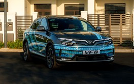 “Xe gia đình phải cỡ này mới chuẩn”: Khách hàng Việt giải thích tại sao VinFast VF 8 Eco là lựa chọn an toàn và tiện nghi nhất hiện nay