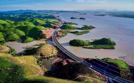 Việt Nam lần đầu tiên hình thành trục cao tốc liên hoàn gần 600km, kết nối cùng lúc 3 sân bay quốc tế