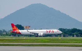 Hãng hàng không trẻ nhất của Việt Nam đón tàu bay thứ 13, chính thức có bộ nhận diện mới