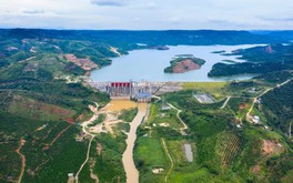 Việt Nam sắp có thêm nhiều dự án điện mặt trời trên hồ thủy điện: Vingroup, Trung Nam cũng góp sức xây dựng