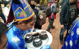 Hà Nội: Người dân quay về thời "đồ đá" trong lễ hội thi nấu cơm đầu năm mới
