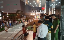 Hỗn loạn chung cư cao cấp Saigonres Plaza: Bảo vệ rút lui, camera bị tháo