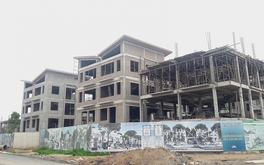 Quận Long Biên "bất lực" hay "buông lỏng" cho Khai Sơn Hill hợp thức hoá 26 căn biệt thự không phép?