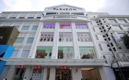 Despite limited brand entrance, what keeps Vietnam an attractive retail market?