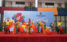 Khai giảng đậm nét văn hóa Việt tại Vietschool