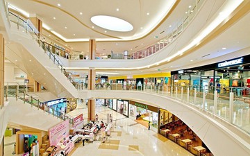 Mặt bằng bán lẻ Hà Nội “sáng đèn” trở lại, cuộc sàng lọc đang áp sát