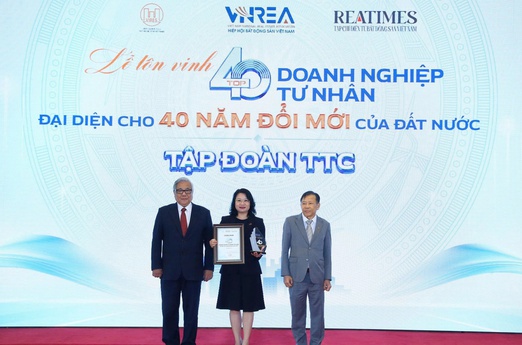 TTC được vinh danh trong Top 40 doanh nghiệp tư nhân tiêu biểu đại diện 40 năm Đổi mới