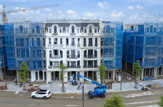 Dự án hàng hiệu phía Tây Thủ đô của Sunshine Group tăng tốc triển khai, chuẩn bị bàn giao