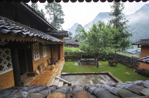 Photo Travel: Chúng Pủa, nhà cổ trăm năm trên cao nguyên đá