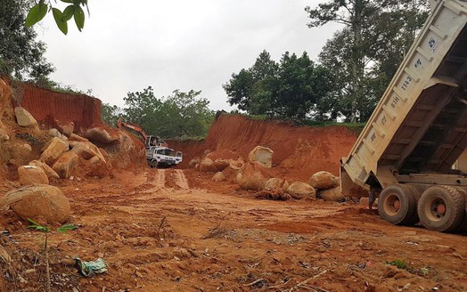Lâm Đồng: Báo động tình trạng khai thác đất trái phép
