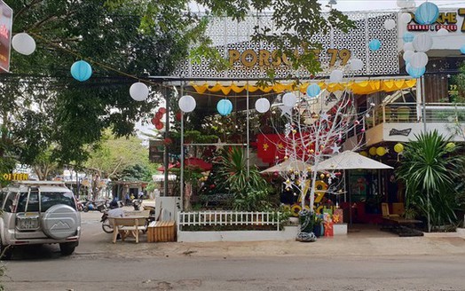 Vụ quán nhậu mọc giữa hoa viên tại Đắk Lắk: Yêu cầu sớm tháo dỡ