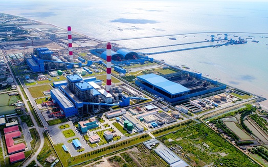 Thủ tướng trả lời chất vấn việc nhấn chìm vật liệu nạo vét cảng than tại Trà Vinh