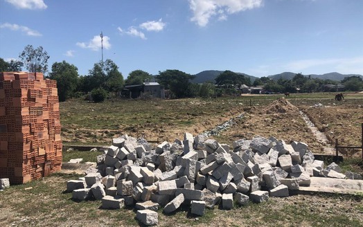 Bà Rịa - Vũng Tàu: Ngưng xây dựng để điều tra dự án "đất vàng”