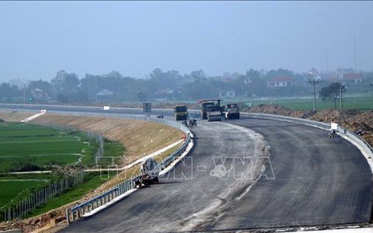 Thông Xe Kỹ Thuật Bốn Dự Án Cao Tốc Bắc Nam: Góp Phần Giải Quyết Tình Trạng Ùn Tắc