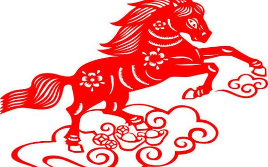 GIA CHỦ SINH NĂM 1982 CHỌN AI XÔNG ĐẤT NĂM 2026 HỢP PHONG THỦY