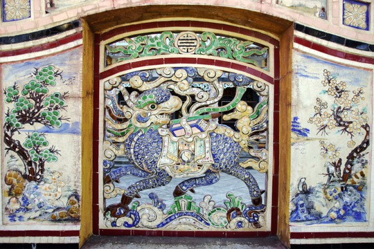 Photo Travel: Long Mã, linh thú đặc biệt trong văn hóa cố đô