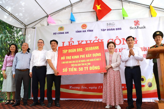 Madame Nguyễn Thị Nga và Tập đoàn BRG vinh dự được trao tặng Bằng khen của Thủ tướng Chính phủ