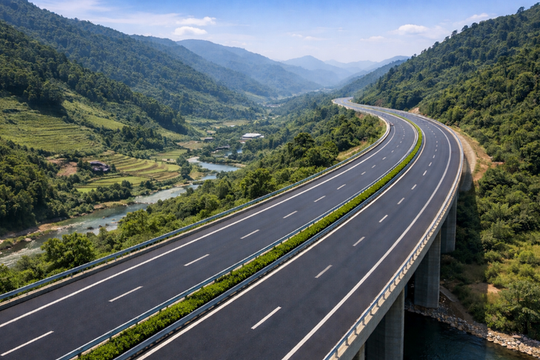 Sơn La dự kiến đầu tư đường cao tốc xuyên Tây Bắc