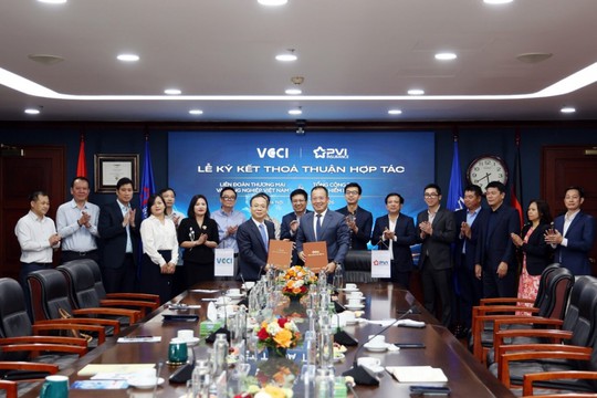 VCCI và Bảo hiểm PVI bắt tay hỗ trợ doanh nghiệp nâng cao năng lực cạnh tranh