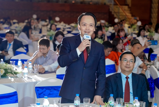 Chủ tịch FLC Trịnh Văn Quyết: "Đô thị nghỉ dưỡng và ngành hàng không cần phải 'quấn quýt như đôi tình nhân' thì mới có thể cùng phát triển bền vững"