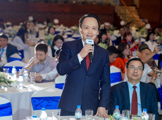 Chủ tịch FLC Trịnh Văn Quyết: "Đô thị nghỉ dưỡng và ngành hàng không cần phải 'quấn quýt như đôi tình nhân' thì mới có thể cùng phát triển bền vững"